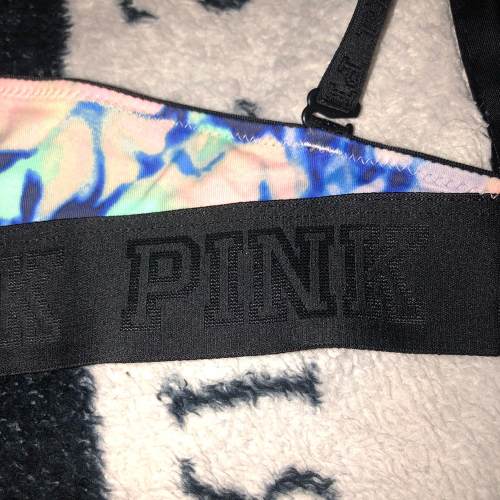 NWOT VS Pink Wear Everywhere Push-up - Picture 2 of 4